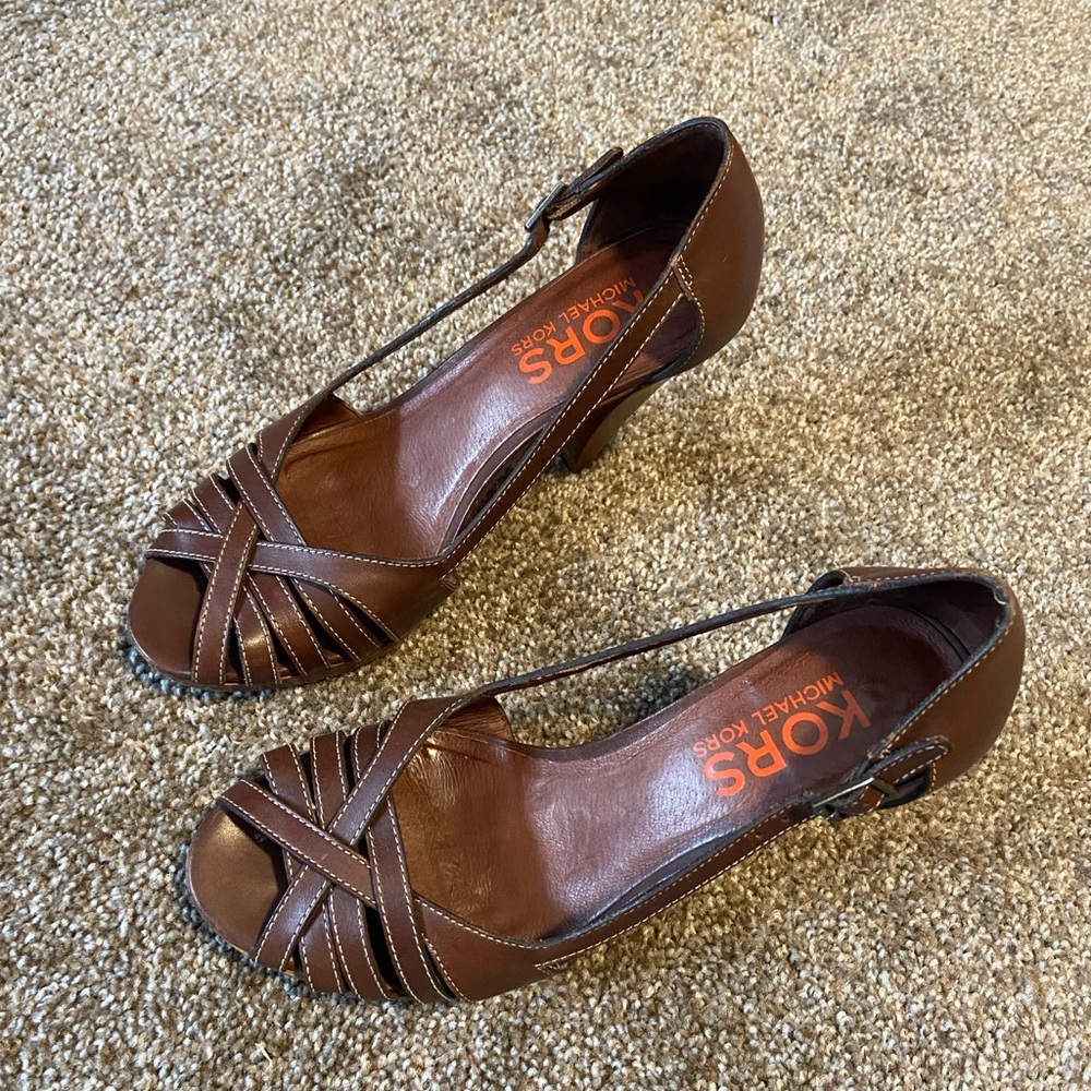 Gorgeous Kors Michael Kors high heels - Picture 2 of 5